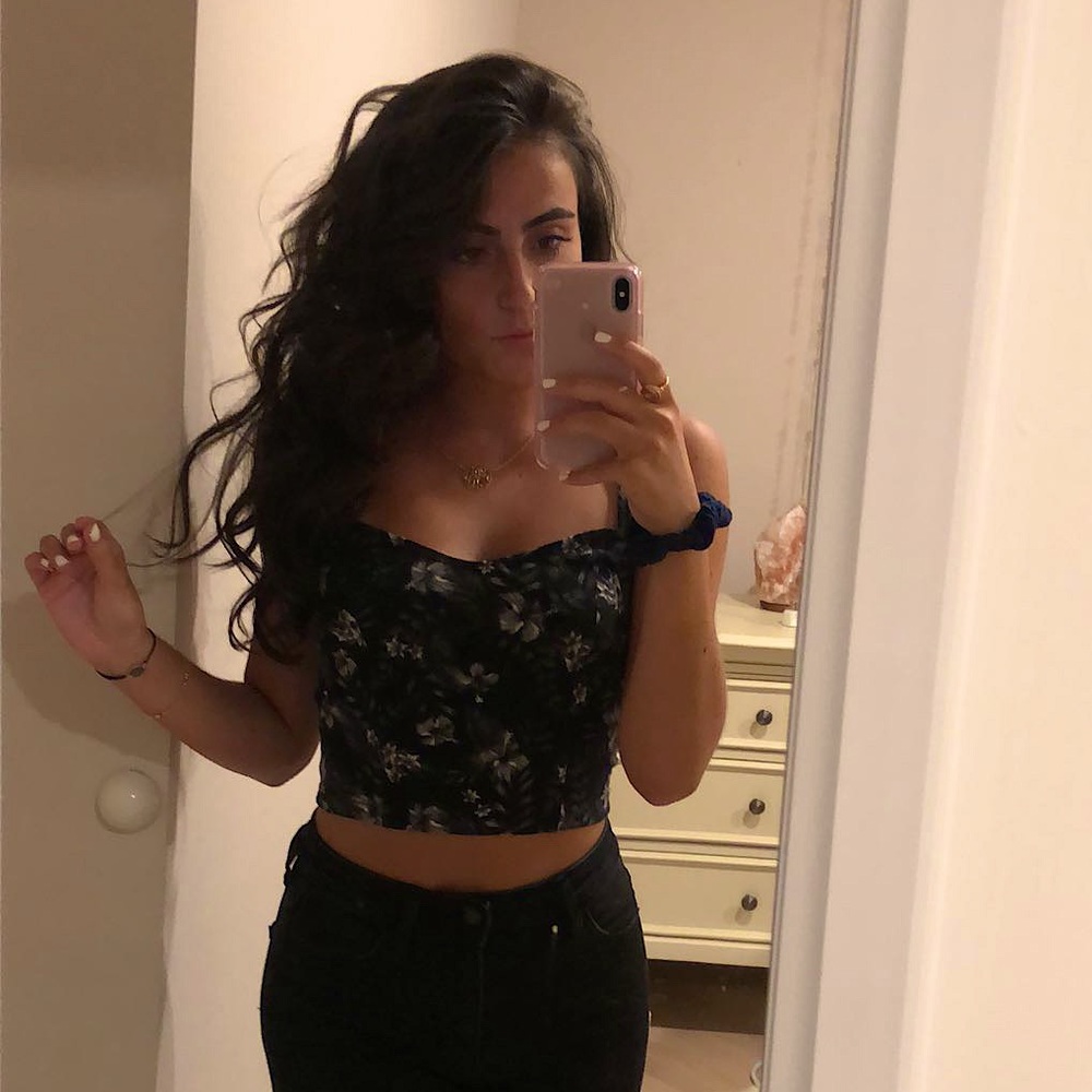 Hollister Crop Top